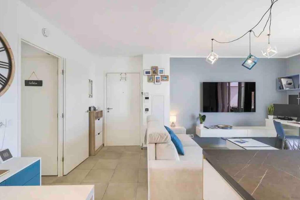 Logement Moderne Luxueux Parking Ac Cote De La Mer Niza Exterior foto