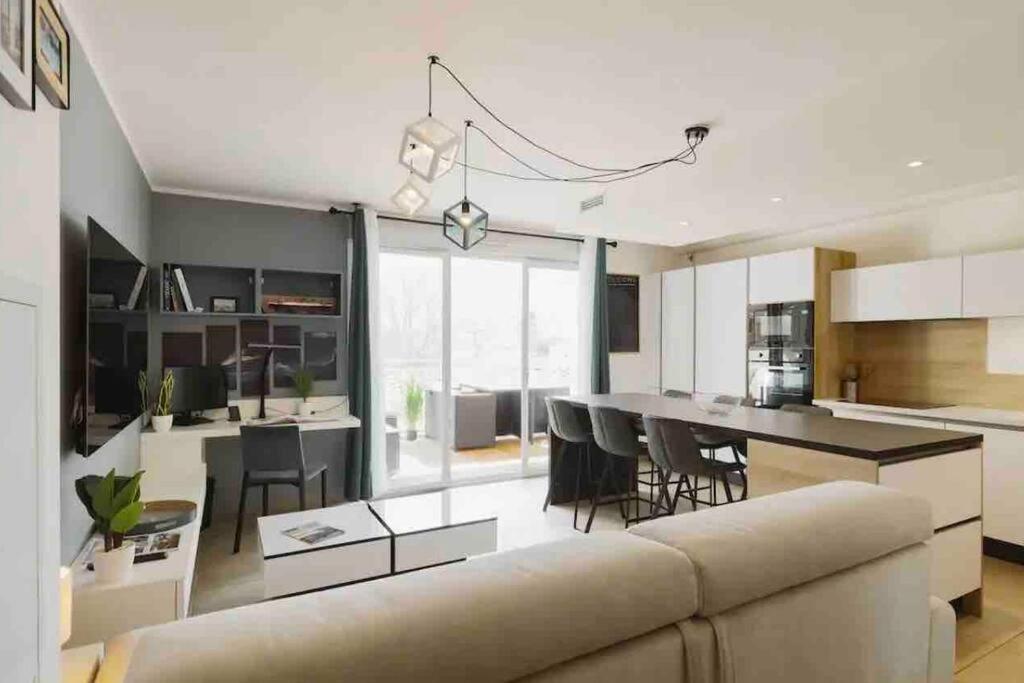 Logement Moderne Luxueux Parking Ac Cote De La Mer Niza Exterior foto